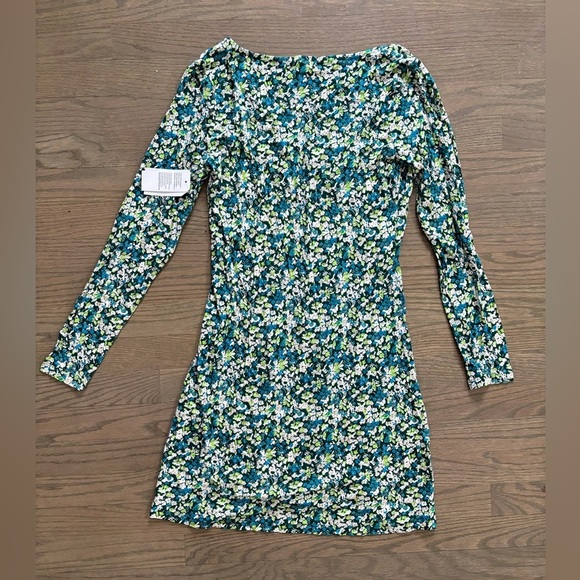 NWT Nordstrom BP Green Floral Knit Dress Long Sleeve V neck Sheath Size M - Picture 2 of 6